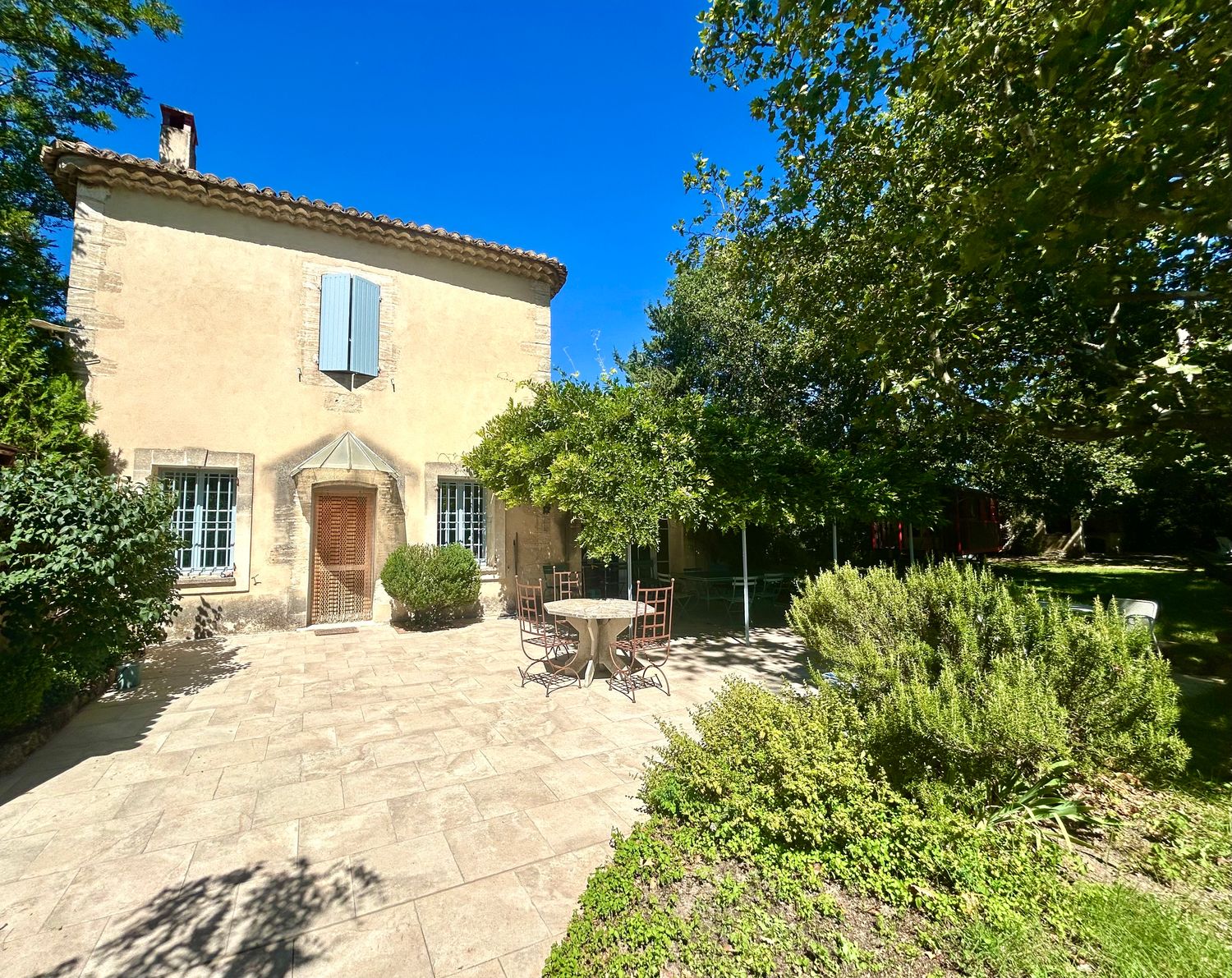 Maison 6 pièces 170 m² · à Mallemort · 170 m² · 787 500 €
