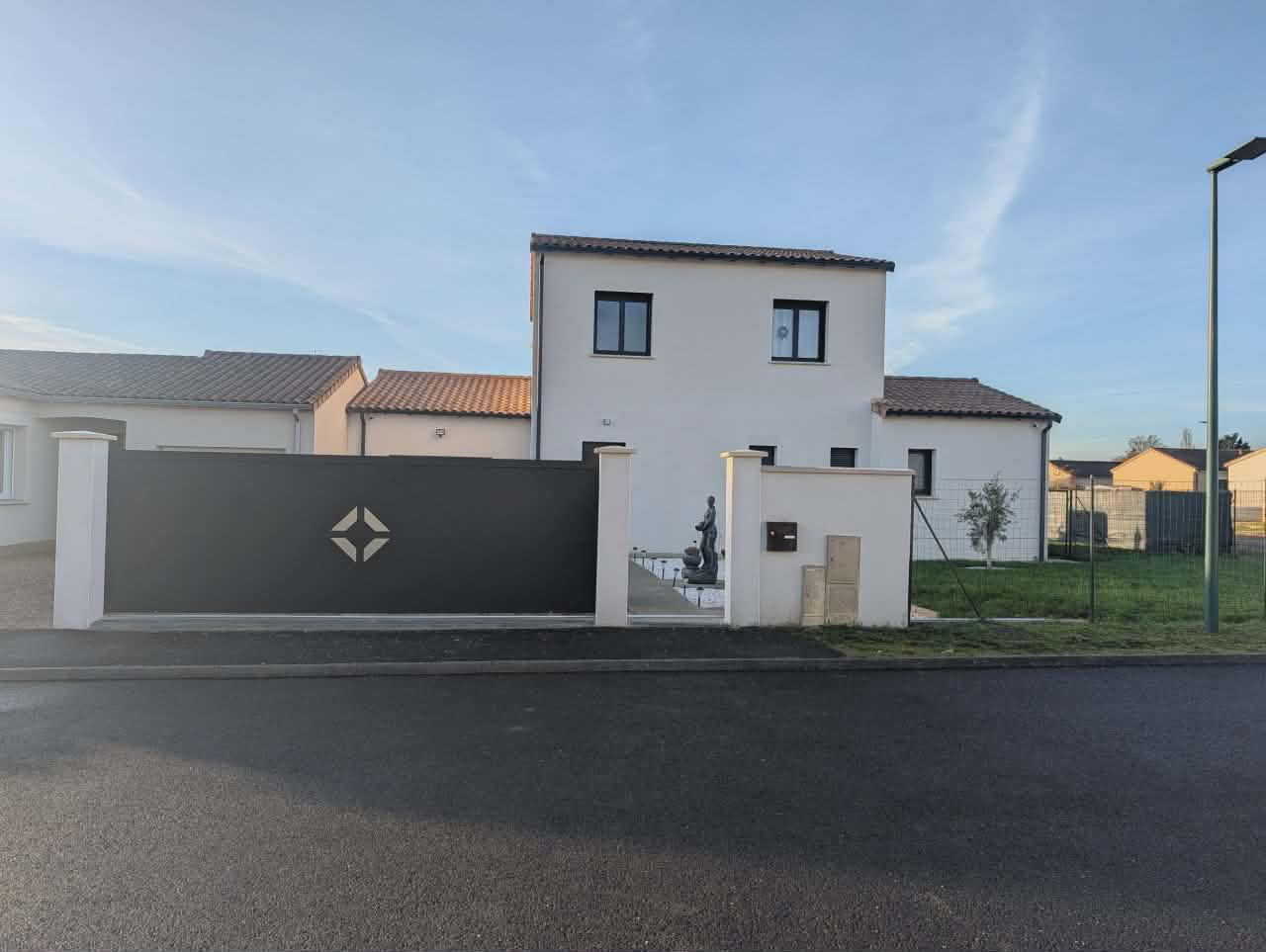 Maison 5 pièces 107 m² · à Sevres Anxaumont · 107 m² · 285 000 €