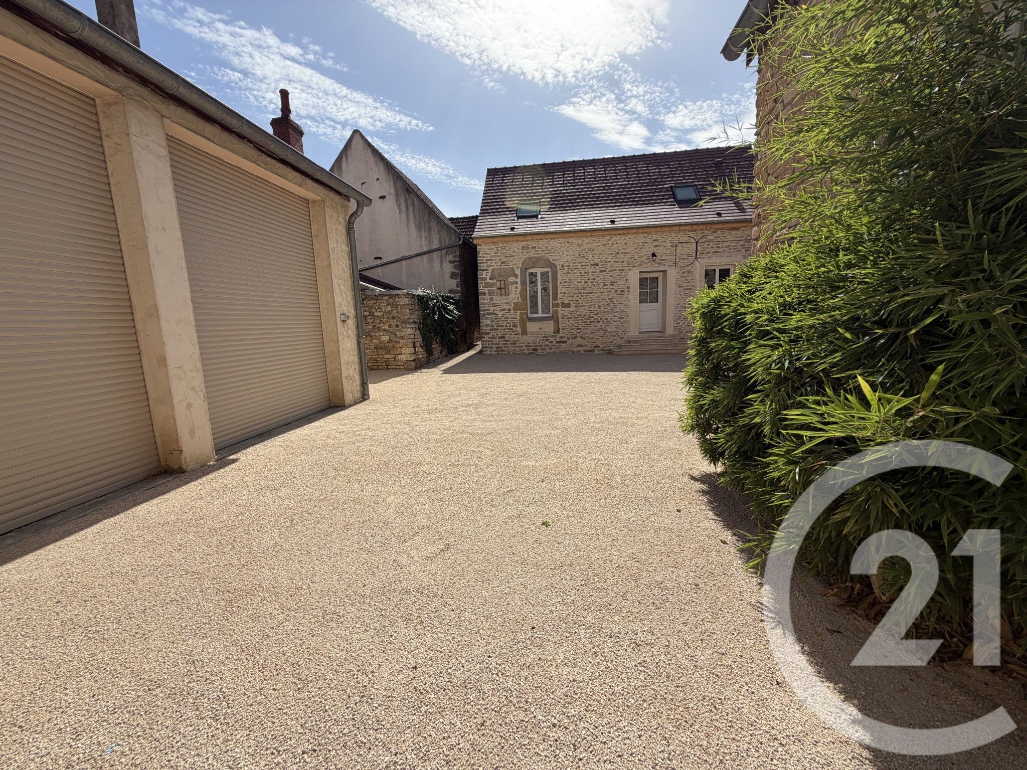 Maison 5 pièces 307 m² · à Pommard · 307 m² · 750 000 €