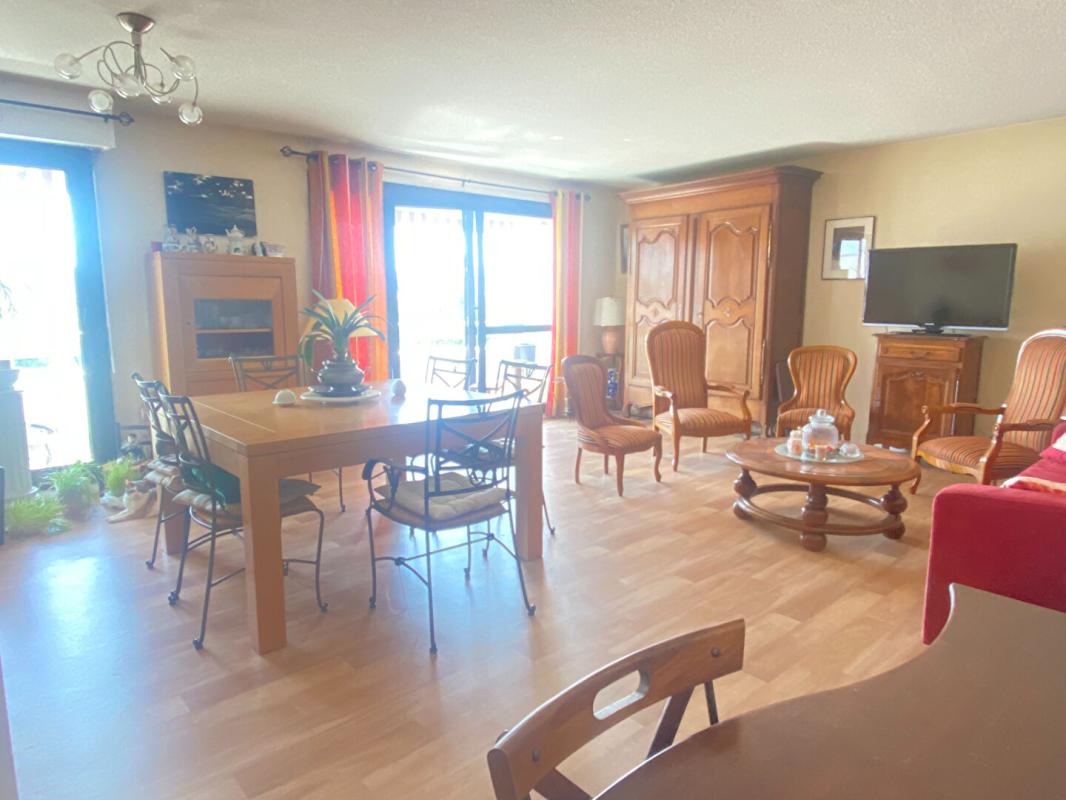 Appartement 3 pièces 89 m² · à Pessac · 89 m² · 270 400 €