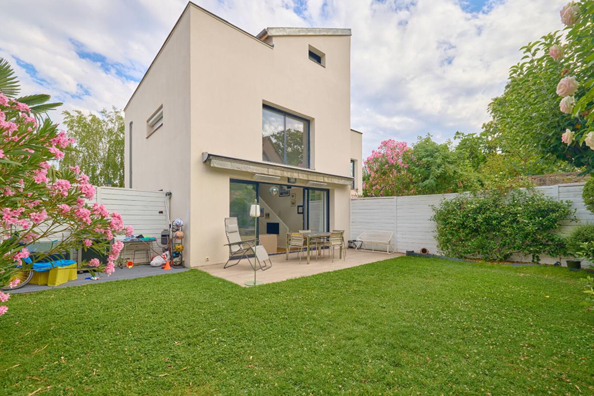 Maison 7 pièces 115 m² · à Clamart · 115 m² · 980 000 €