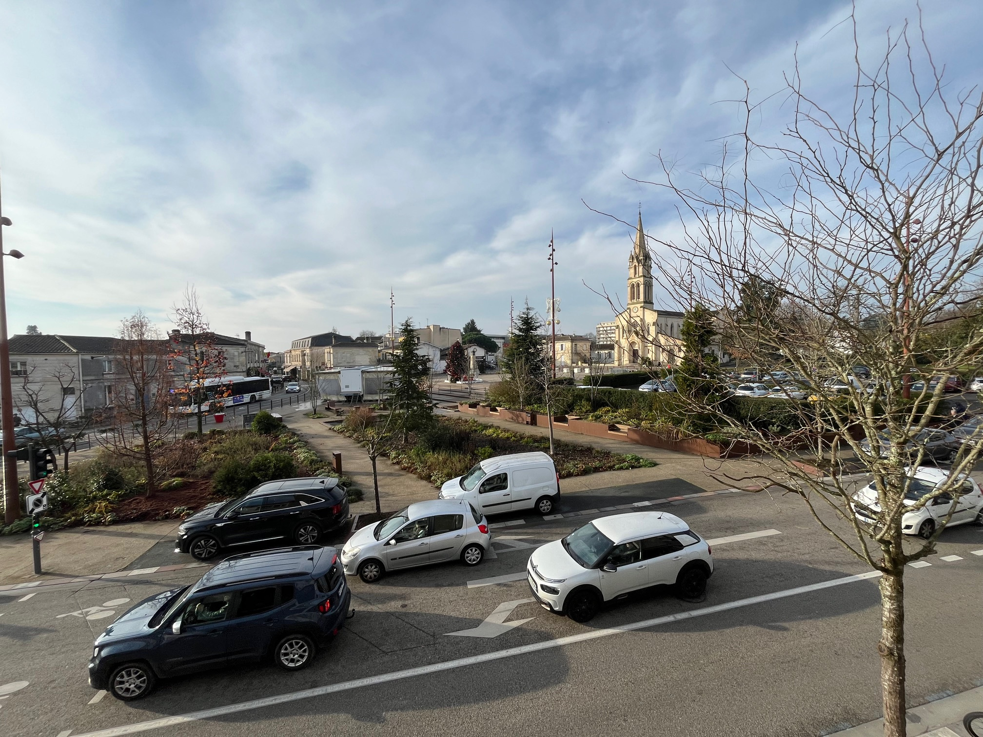 Local commercial 76 m² · à Gradignan · 76 m² · 1 825 €/mois