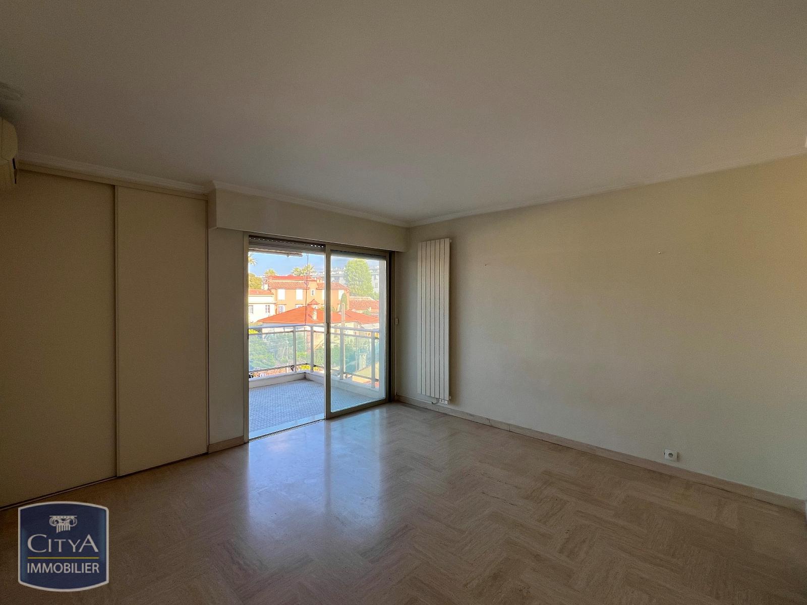 Appartement 1 pièce 29 m² · à Cannes · 29 m² · 746 €/mois