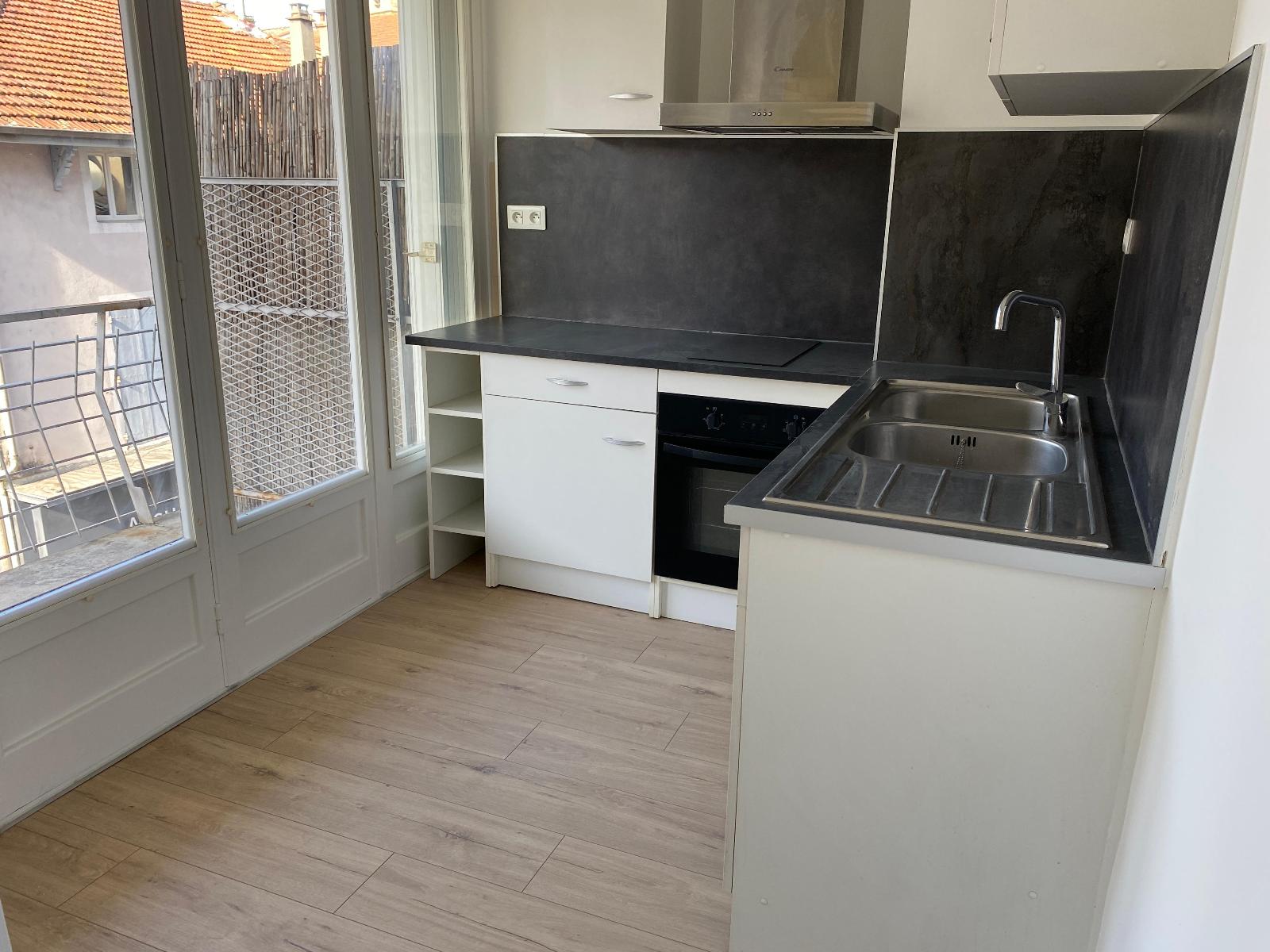 Appartement 2 pièces 39 m² · à Aubenas · 39 m² · 523 €/mois