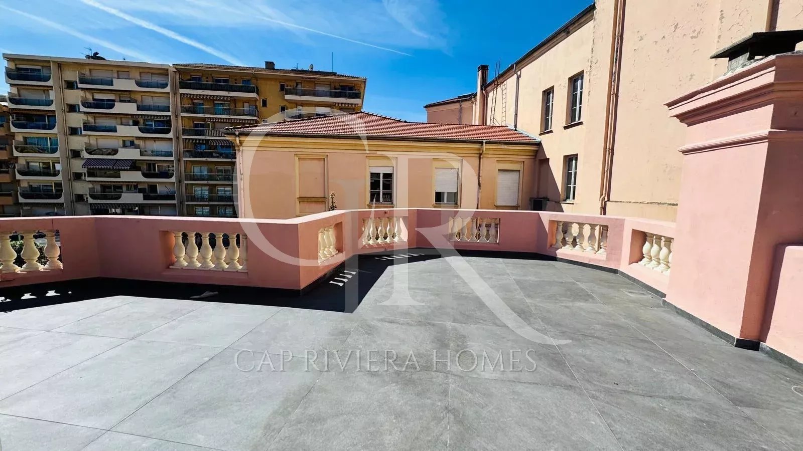 Appartement 3 pièces 100 m² · à Menton · 100 m² · 595 000 €