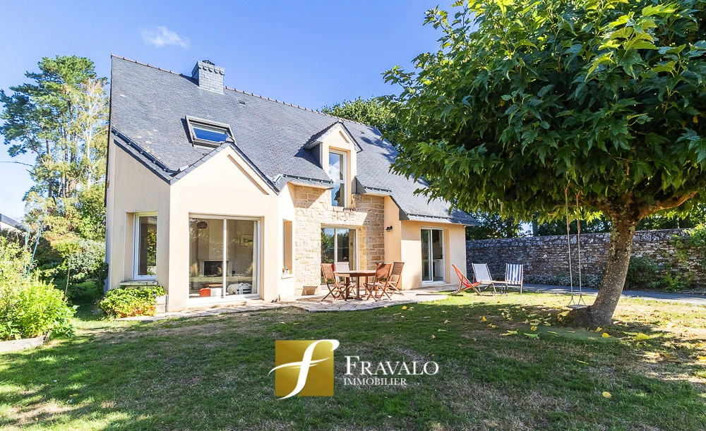 Maison 7 pièces 135 m² · à Séné · 135 m² · 669 500 €