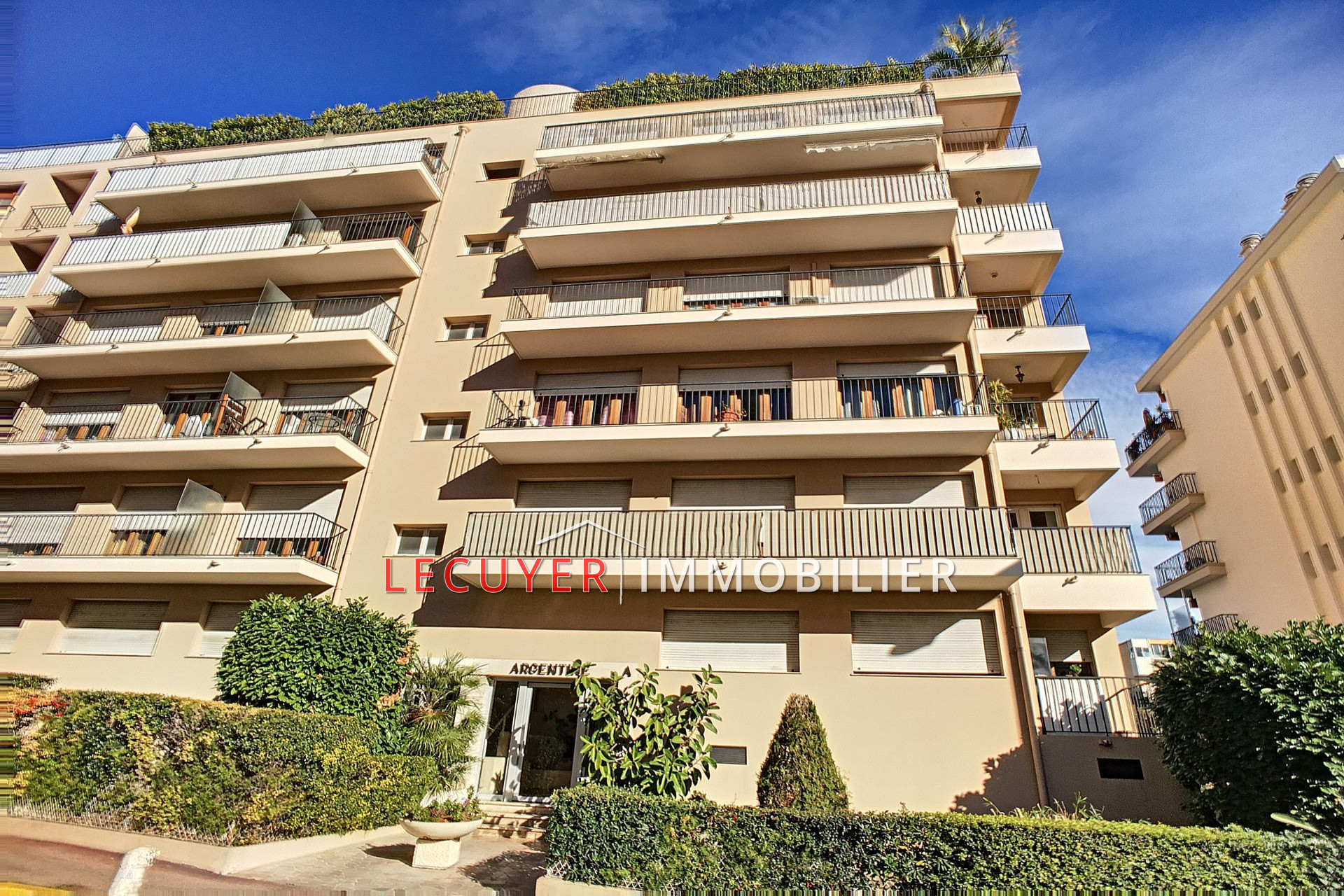 Appartement 4 pièces 94 m² · à Le Cannet · 94 m² · 1 975 €/mois