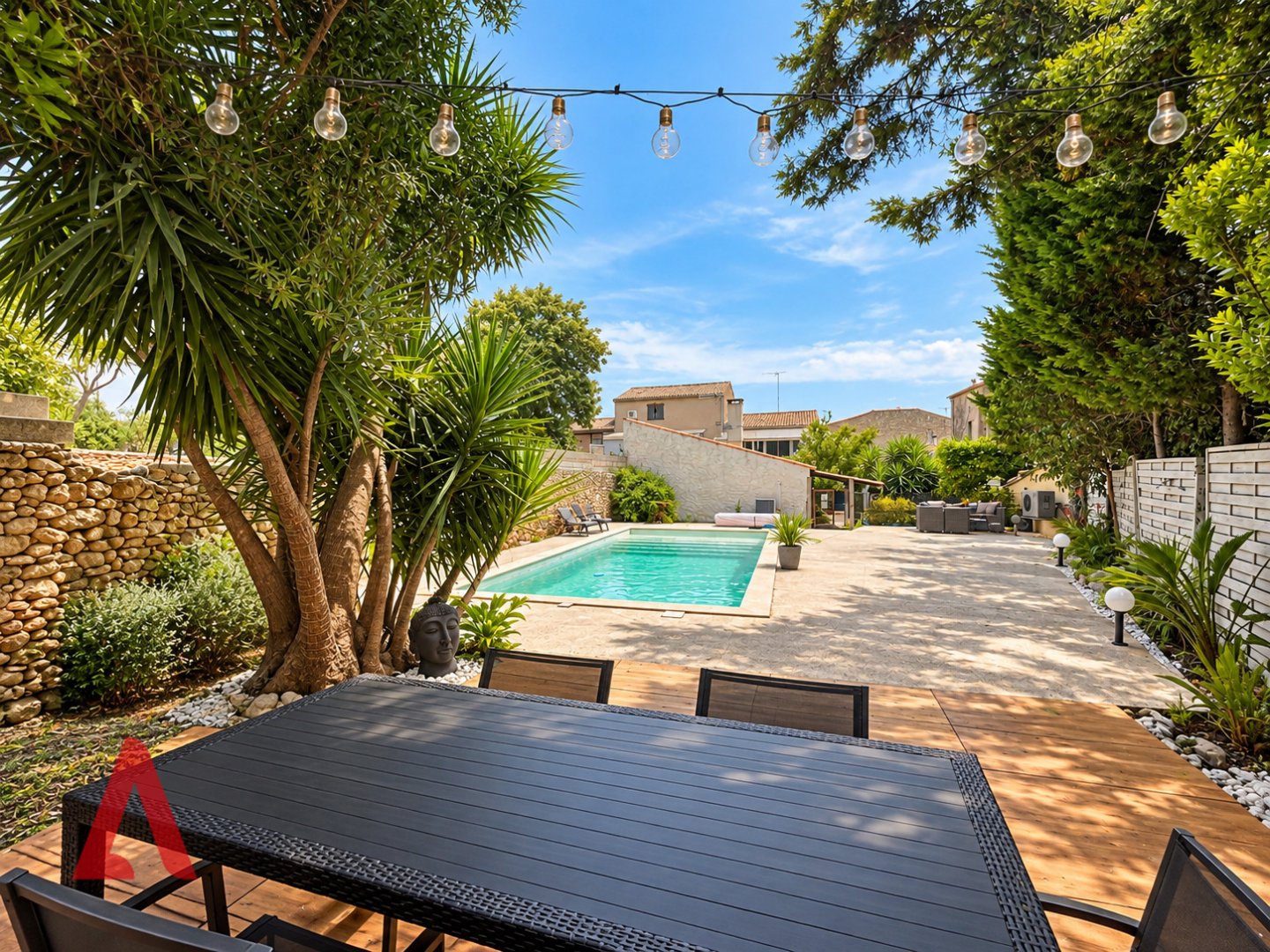 Maison 10 pièces 332 m² · à Roujan · 332 m² · 740 000 €