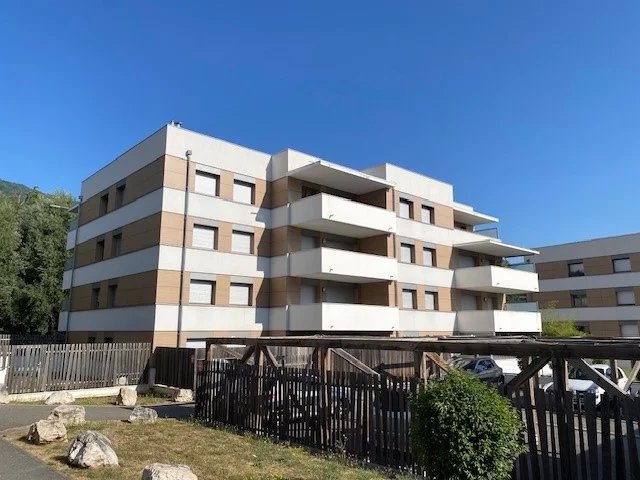 Appartement 3 pièces 72 m² · à Seyssins · 72 m² · 262 500 €