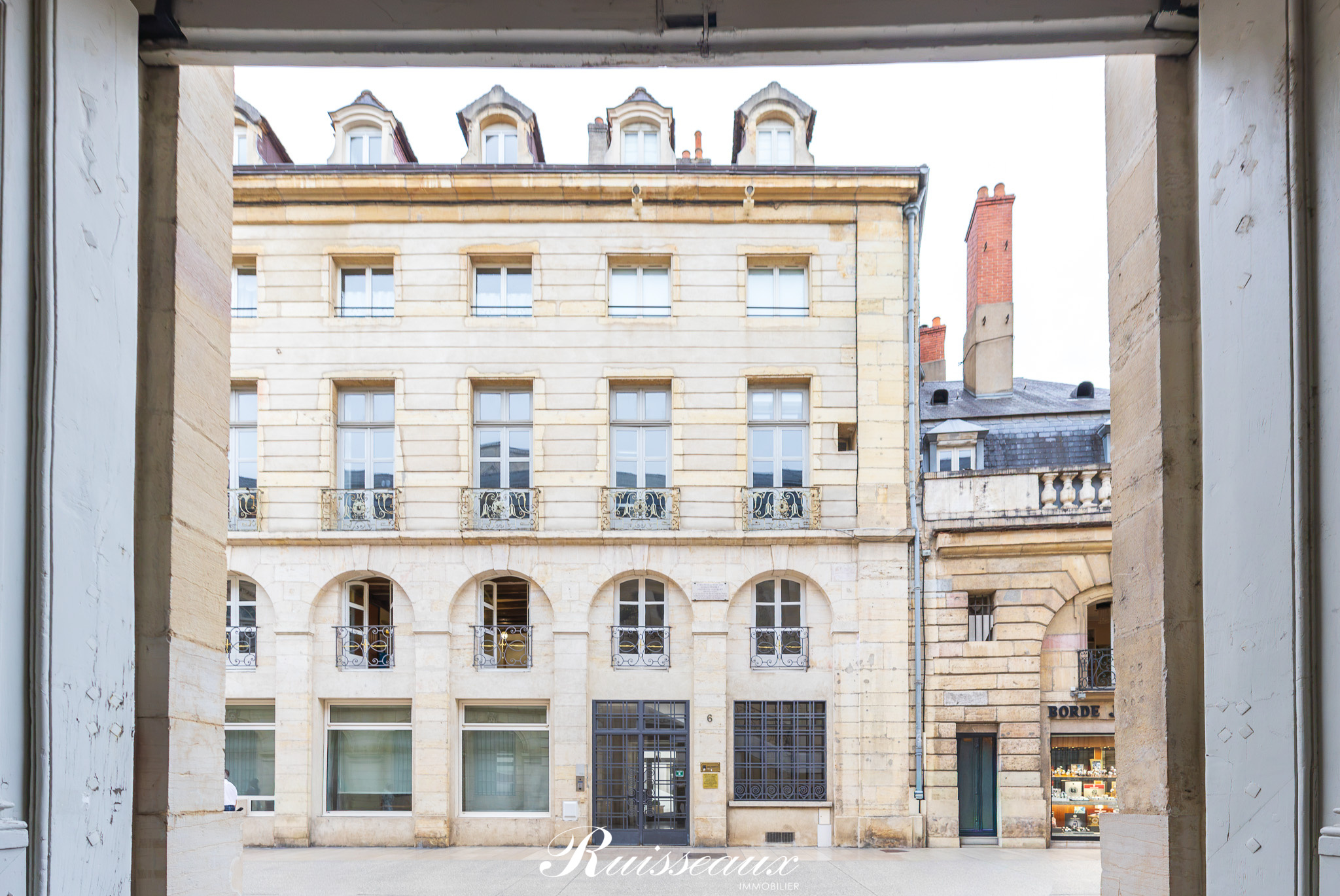 Appartement 6 pièces 158 m² · à Dijon · 158 m² · 495 000 €