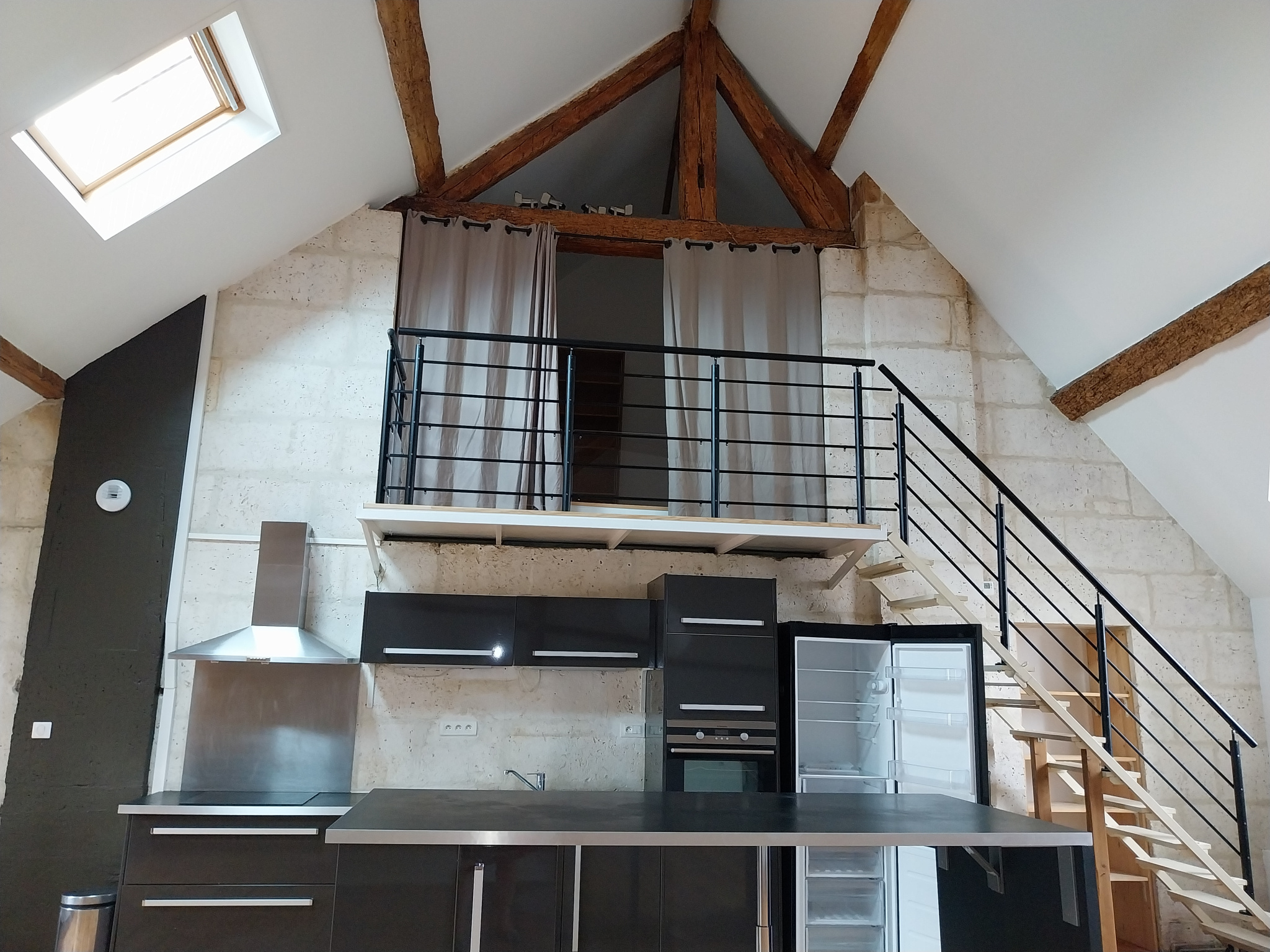 Appartement 2 pièces 97 m² · à Angouleme · 97 m² · 816 €/mois