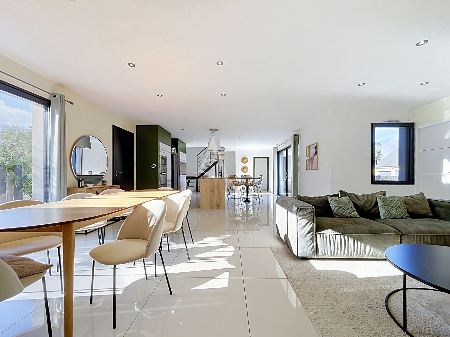 Maison 8 pièces 184 m² · à Longue Jumelles · 184 m² · 369 500 €