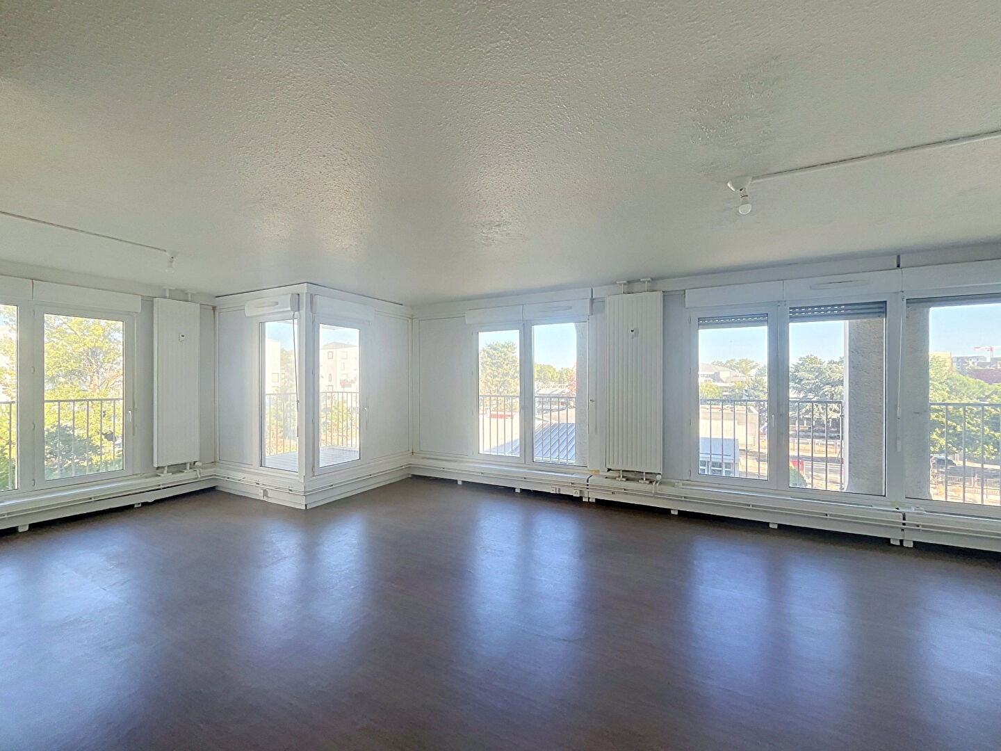 Appartement 3 pièces 79 m² · à Bordeaux · 79 m² · 133 846 €