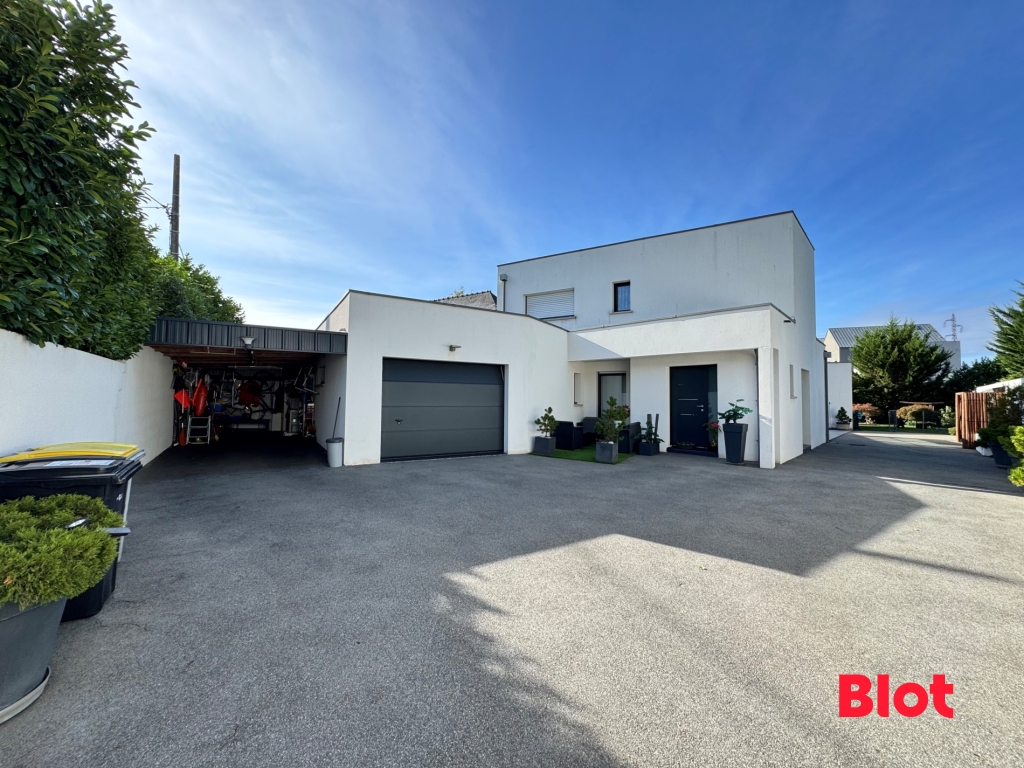 Maison 5 pièces 150 m² · à Bruz · 150 m² · 715 000 €