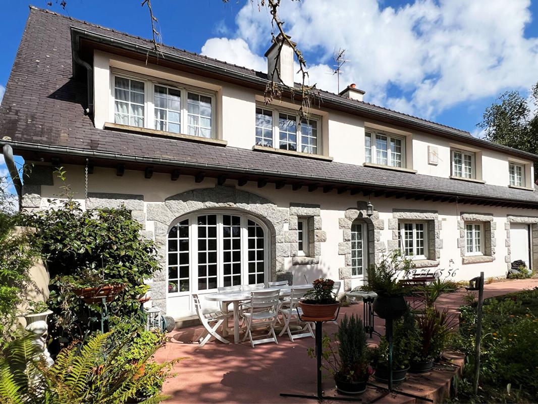 Maison 6 pièces 182 m² · à Le Minihic sur Rance · 182 m² · 854 700 €