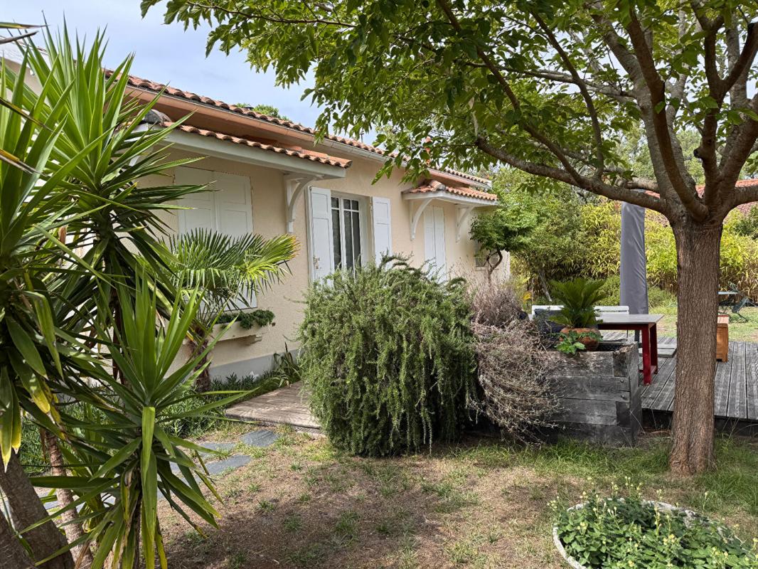 Maison 7 pièces 114 m² · à Lege Cap Ferret · 114 m² · 890 000 €