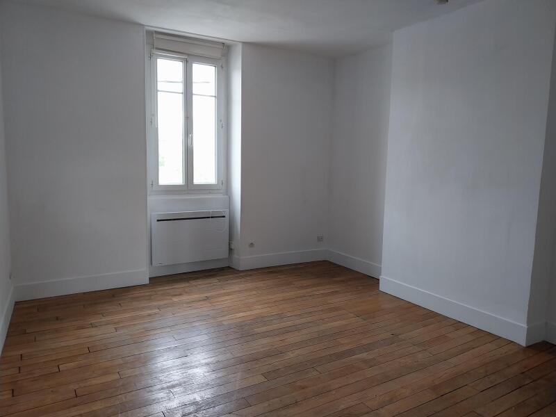 Studio à Fleury-les-Aubrais
