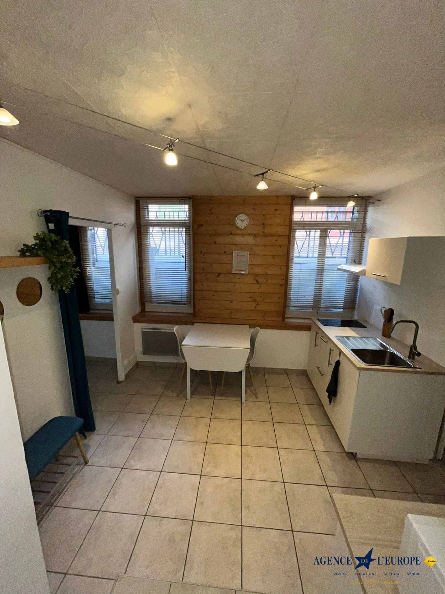 Appartement – Le Vernet, Allier - Plus