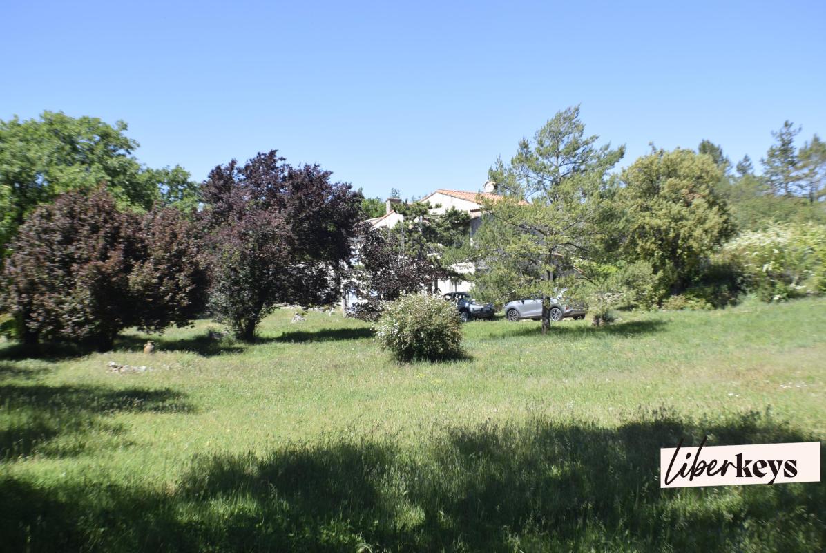Maison 6 pièces 122 m² · à Tavernes · 122 m² · 325 000 €