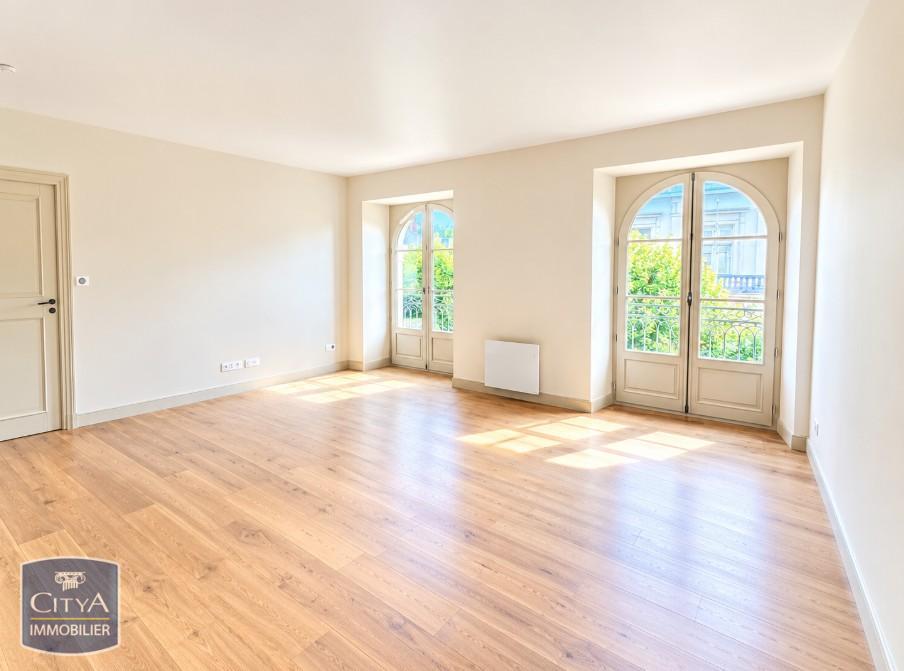 Appartement 2 pièces 46 m² · à Chinon · 46 m² · 525 €/mois