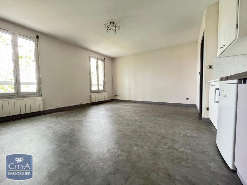 Appartement 1 pièce 33 m² · à Bourges · 33 m² · 437 €/mois