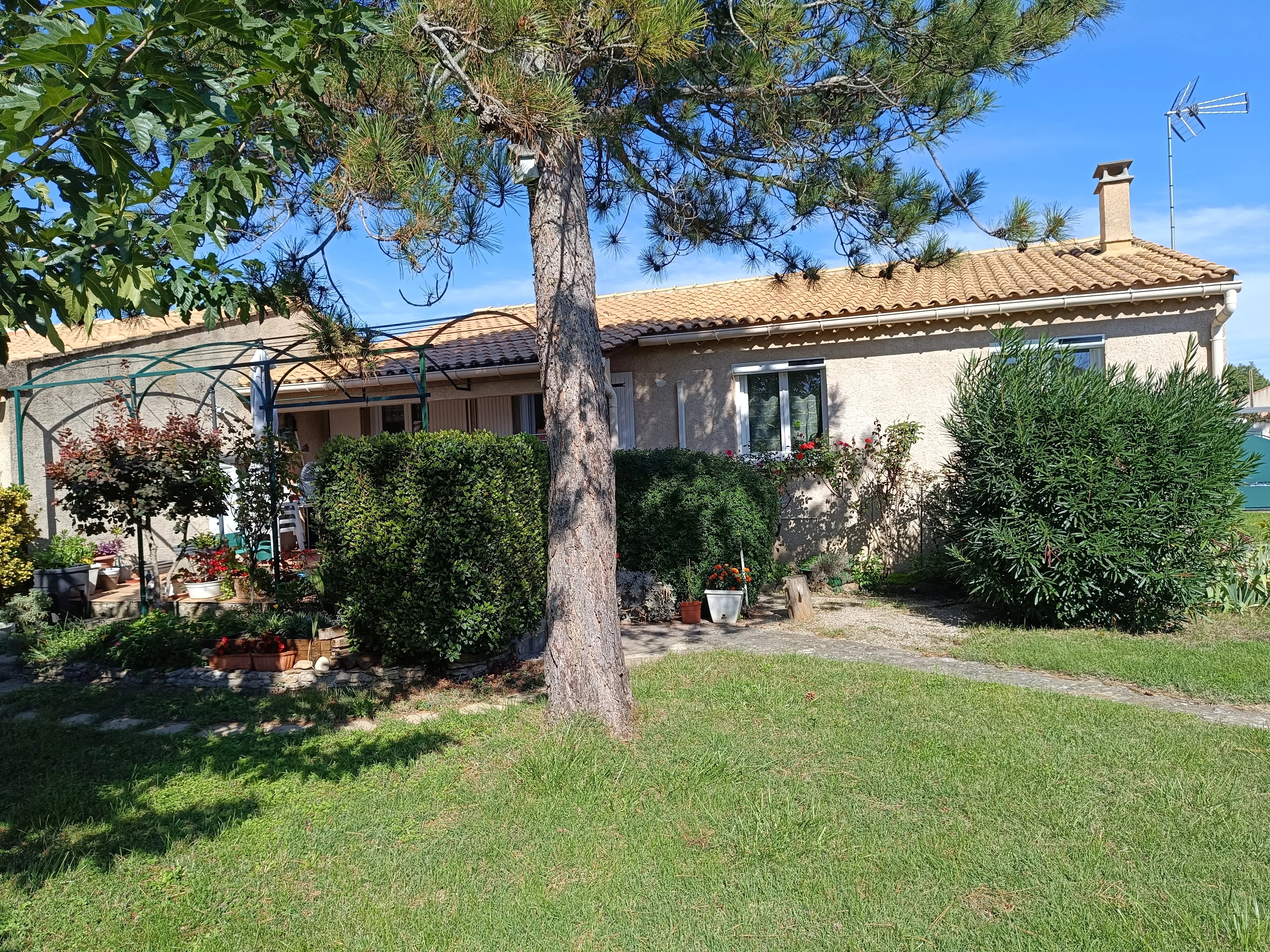 Maison – COURTHEZON VAUCLUSE PROVENCE-ALPES-COTE-D-AZUR - Vue 2