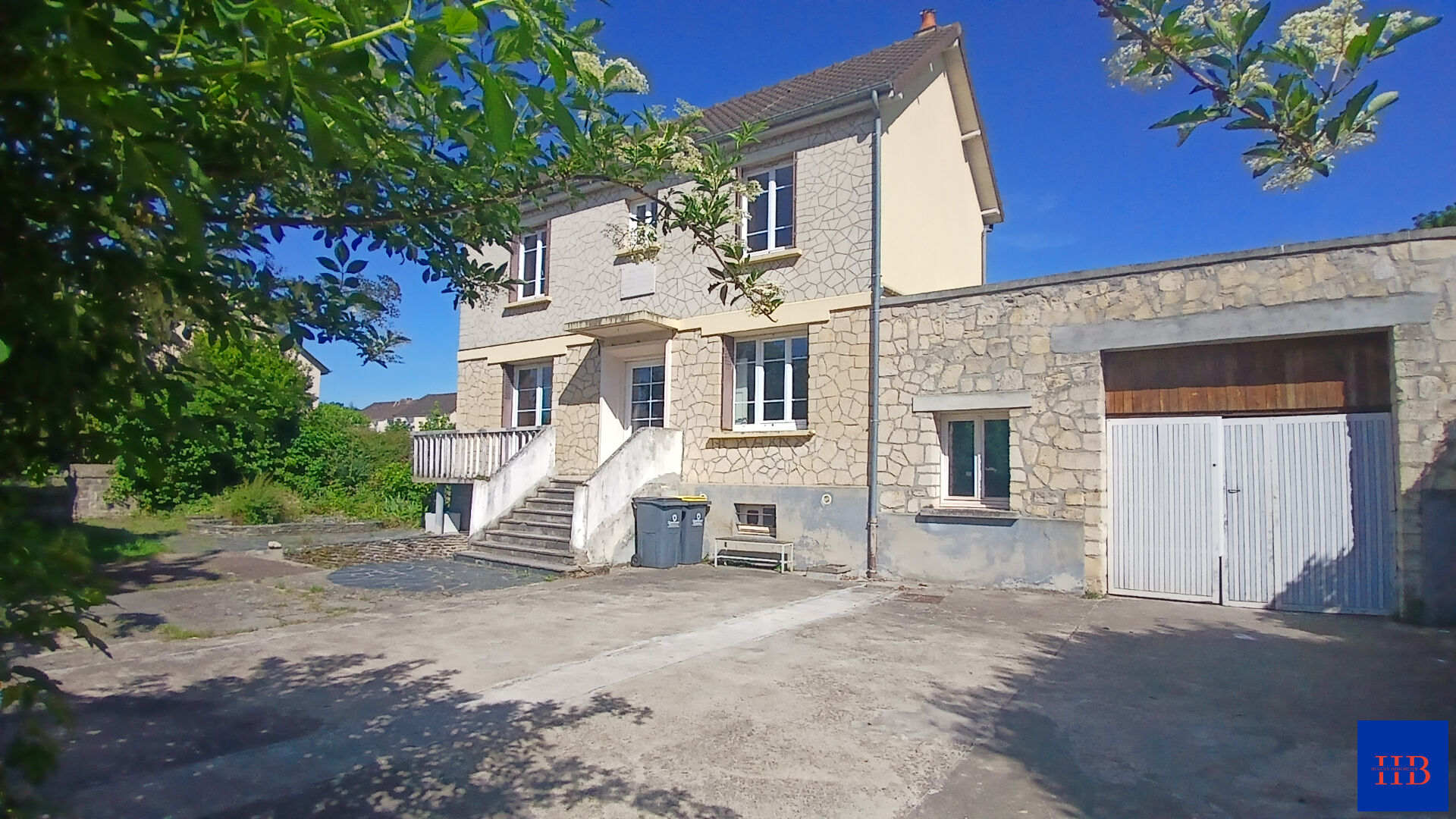 Maison 5 pièces 114 m² · à Mouen · 114 m² · 357 000 €