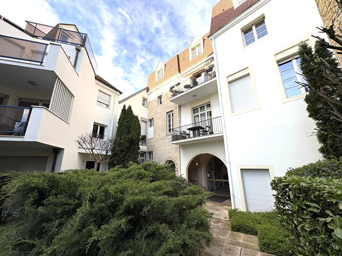 Appartement 7 pièces 137 m² · à Dijon · 137 m² · 598 000 €