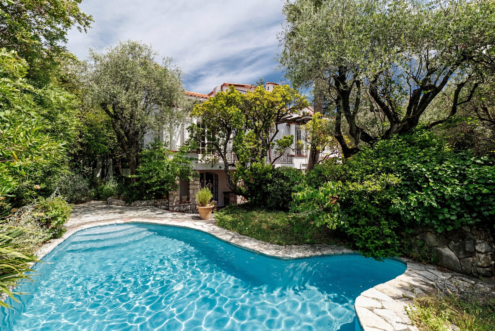 Maison 4 pièces 221 m² · à Nice · 221 m² · 2 145 000 €