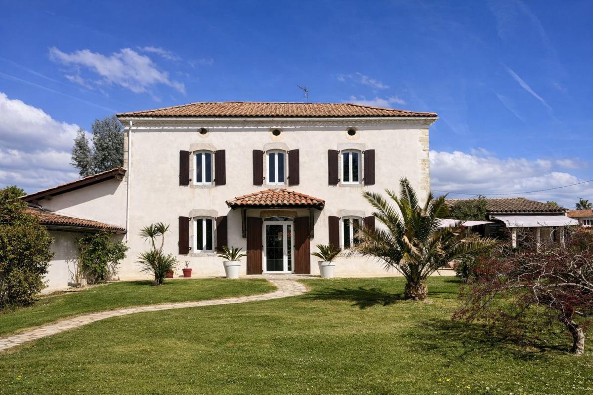 Maison 6 pièces 253 m² · à Heugas · 253 m² · 580 000 €