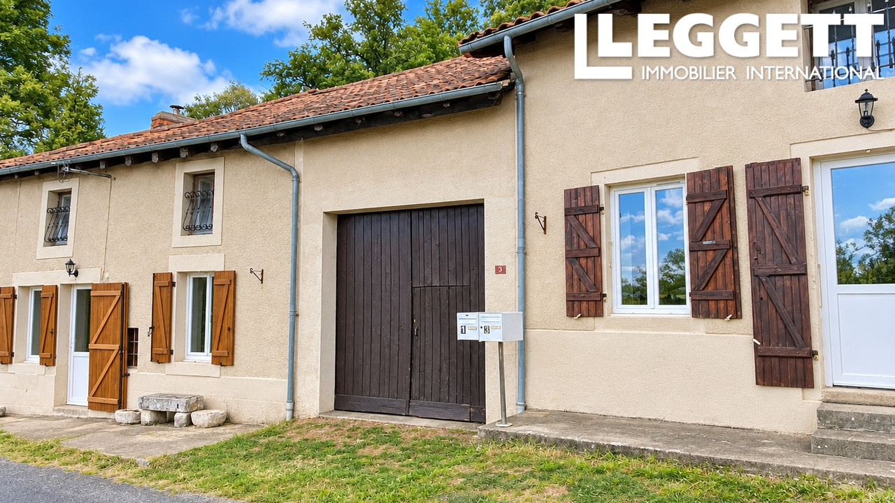 Maison 10 pièces 188 m² · à Étagnac · 188 m² · 224 700 €