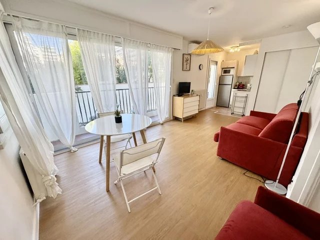 Appartement 1 pièce 25 m² · à Cannes · 25 m² · 196 000 €