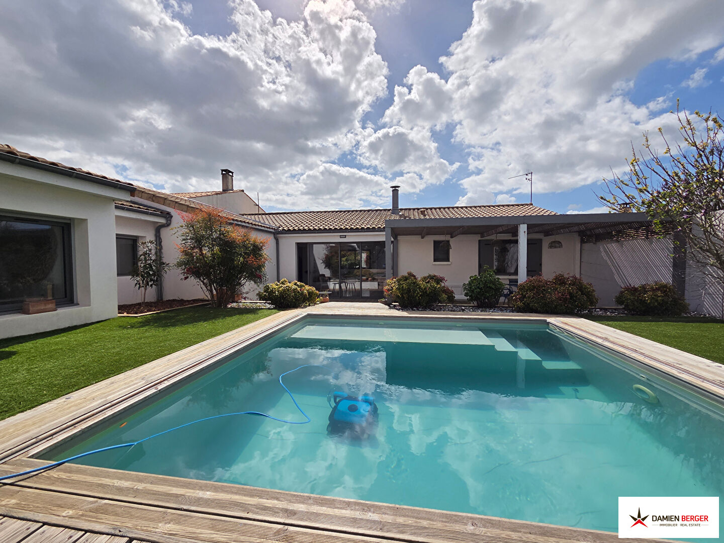 Maison 5 pièces 180 m² · à L'Houmeau · 180 m² · 987 000 €