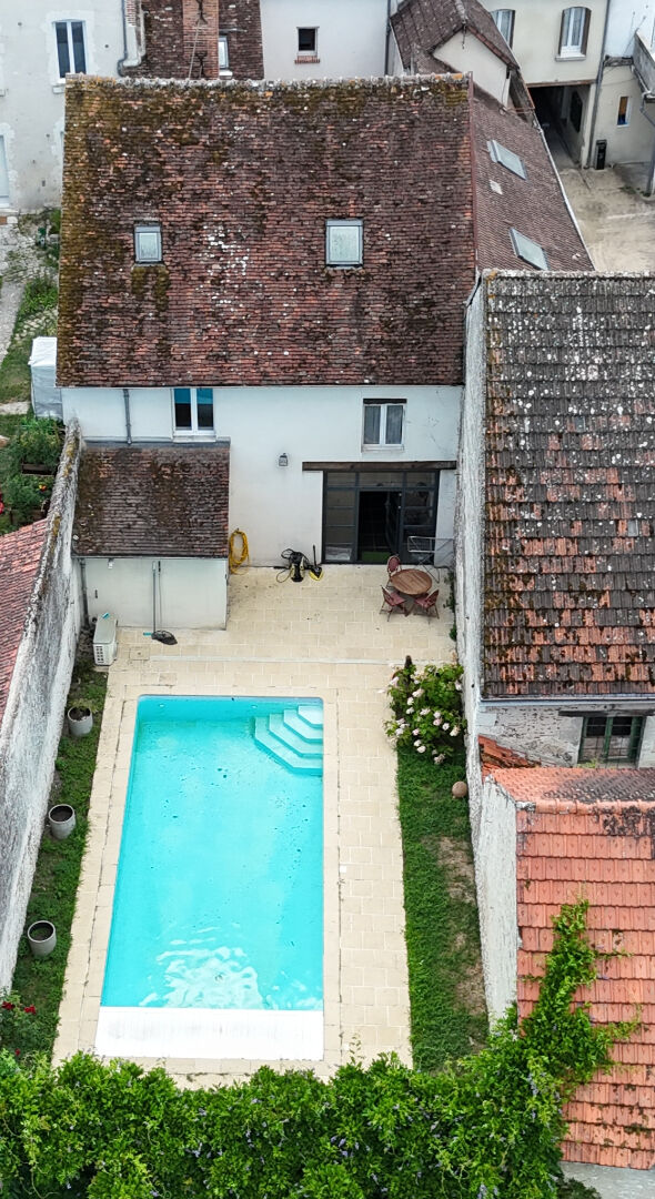 Maison 6 pièces 228 m² · à Romorantin-Lanthenay · 228 m² · 305 000 €