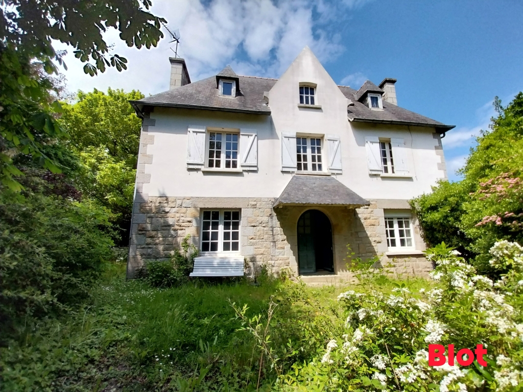 Maison 5 pièces 123 m² · à Châteauneuf-d'Ille-Et-Vilaine · 123 m² · 241 500 €