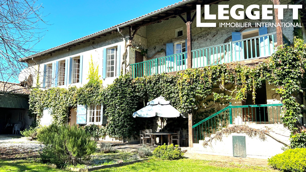 Maison 9 pièces 295 m² · à Montespan · 295 m² · 320 000 €