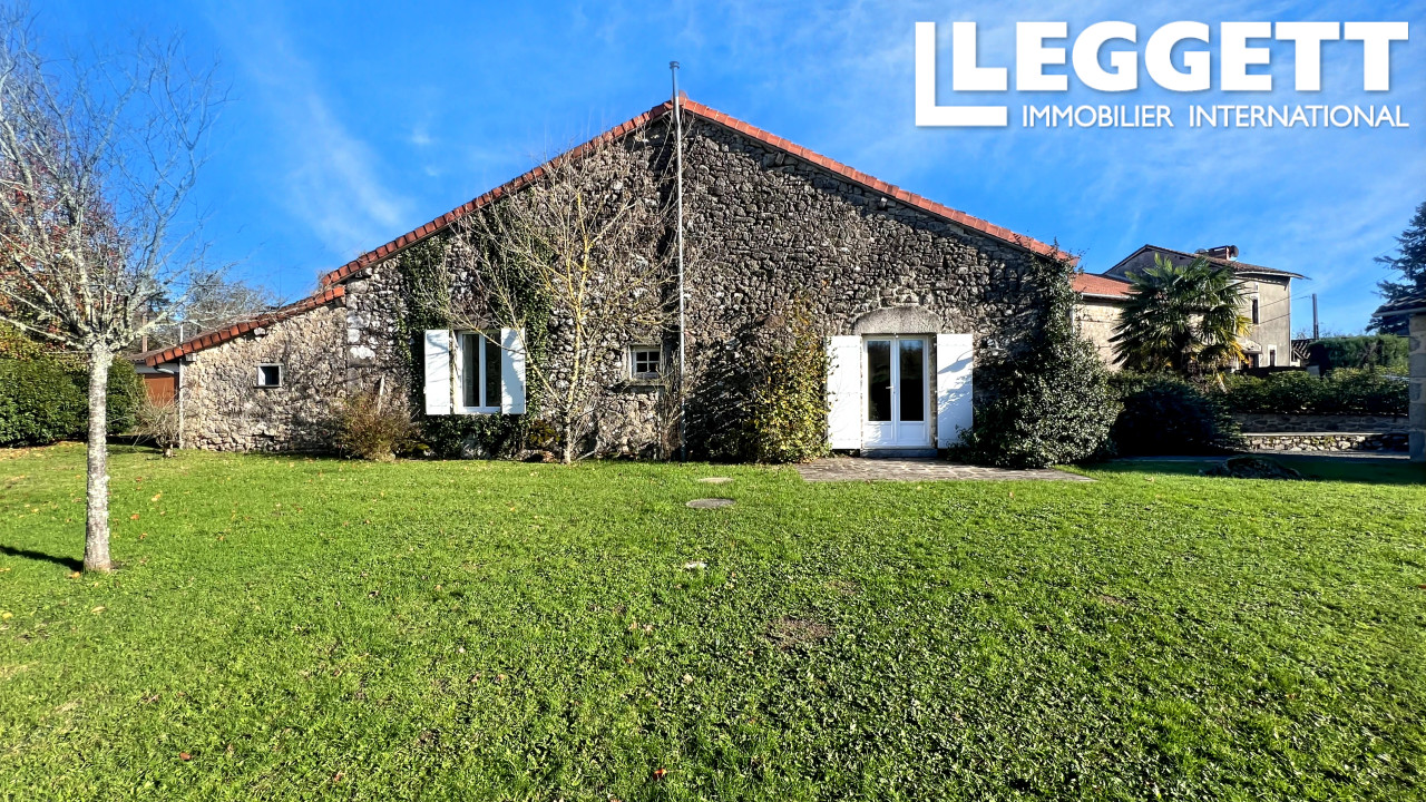 Maison 8 pièces 116 m² · à Saint-Estèphe · 116 m² · 199 900 €