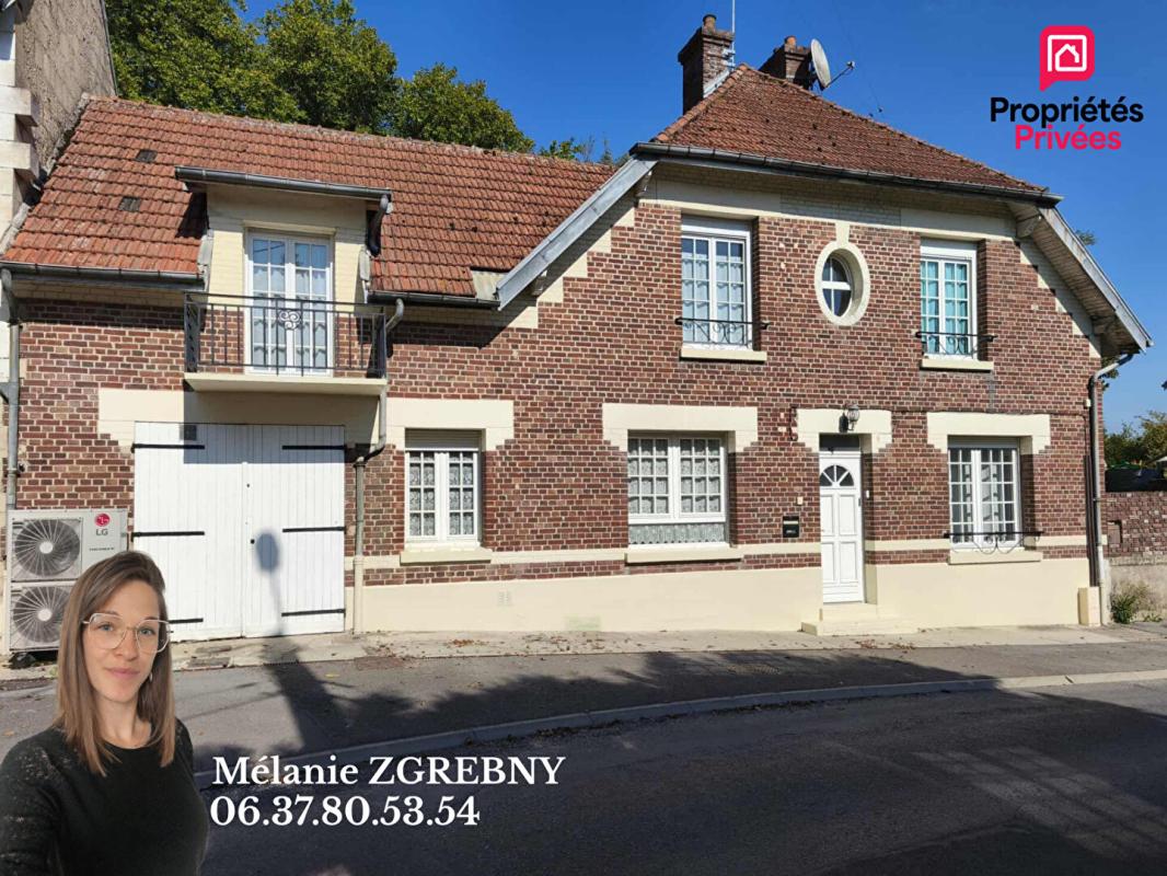 Maison 5 pièces 151 m² · à Guny · 151 m² · 143 000 €