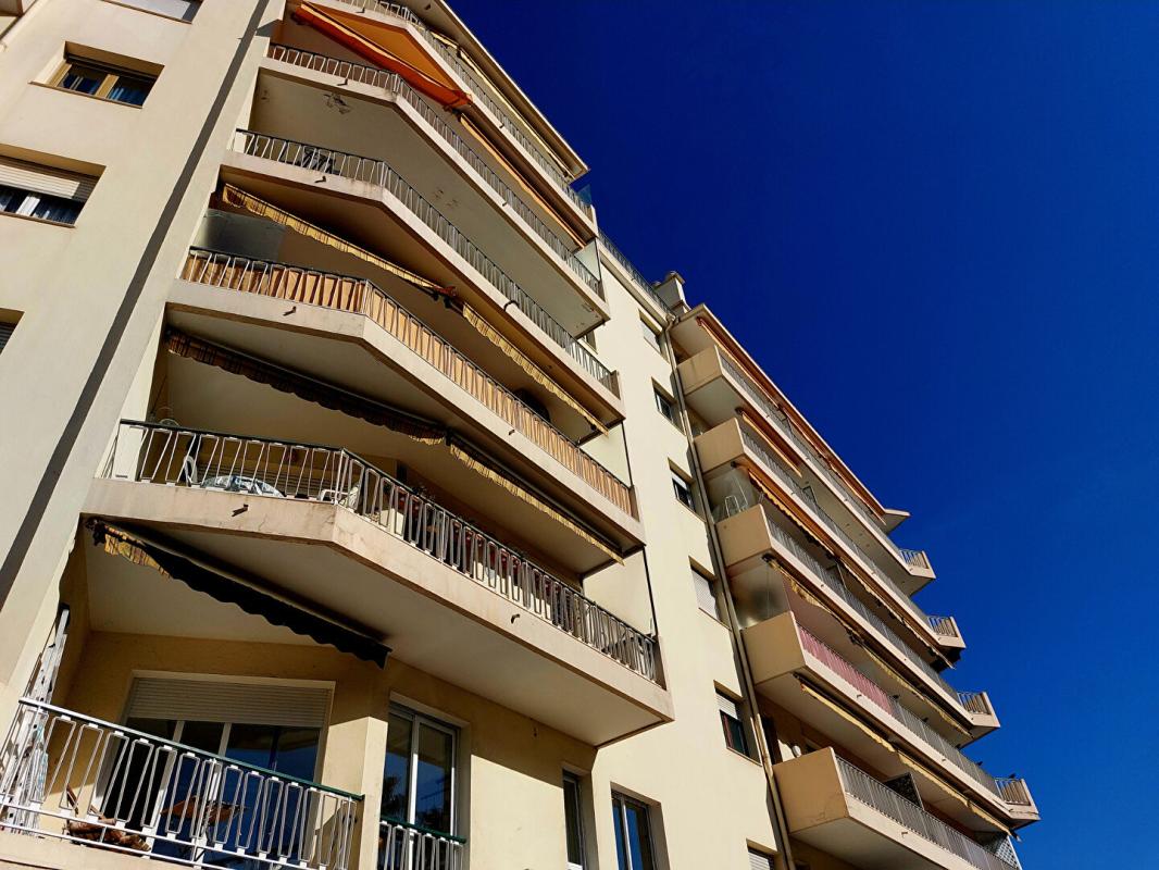 Appartement 1 pièce 20 m² · à Cannes · 20 m² · 150 000 €