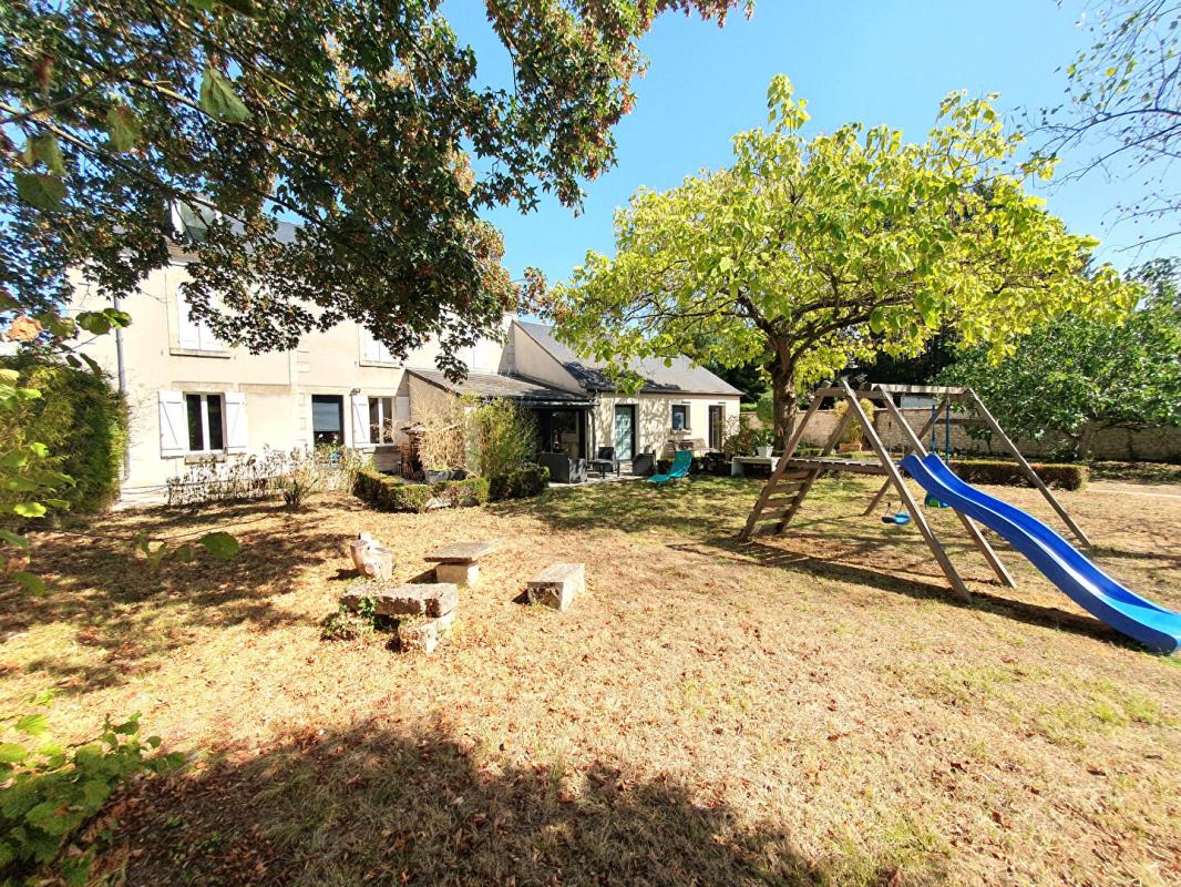 Maison 7 pièces 180 m² · à Bourges · 180 m² · 398 000 €