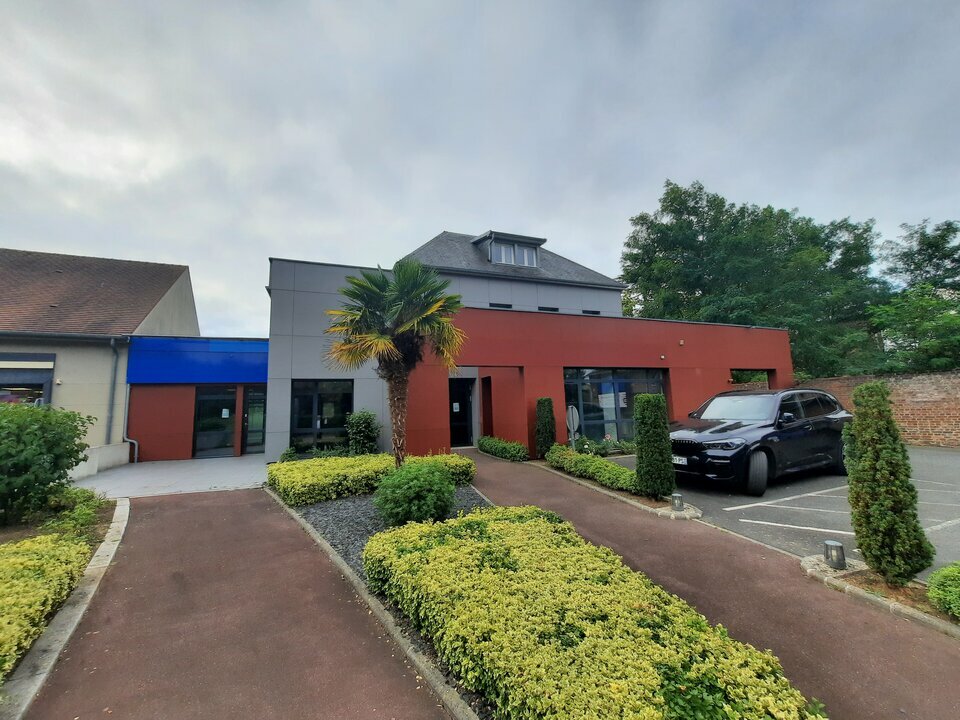 Local commercial 210 m² · à Bois-Guillaume · 210 m² · 4 167 €/mois