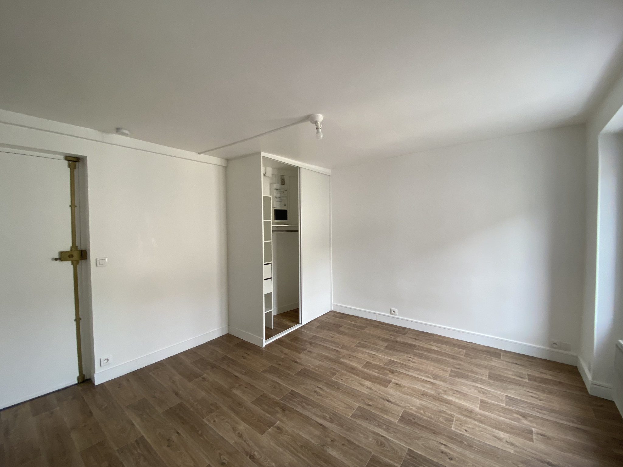 Appartement 1 pièce 22m² PALAISEAU 91120 photo 2