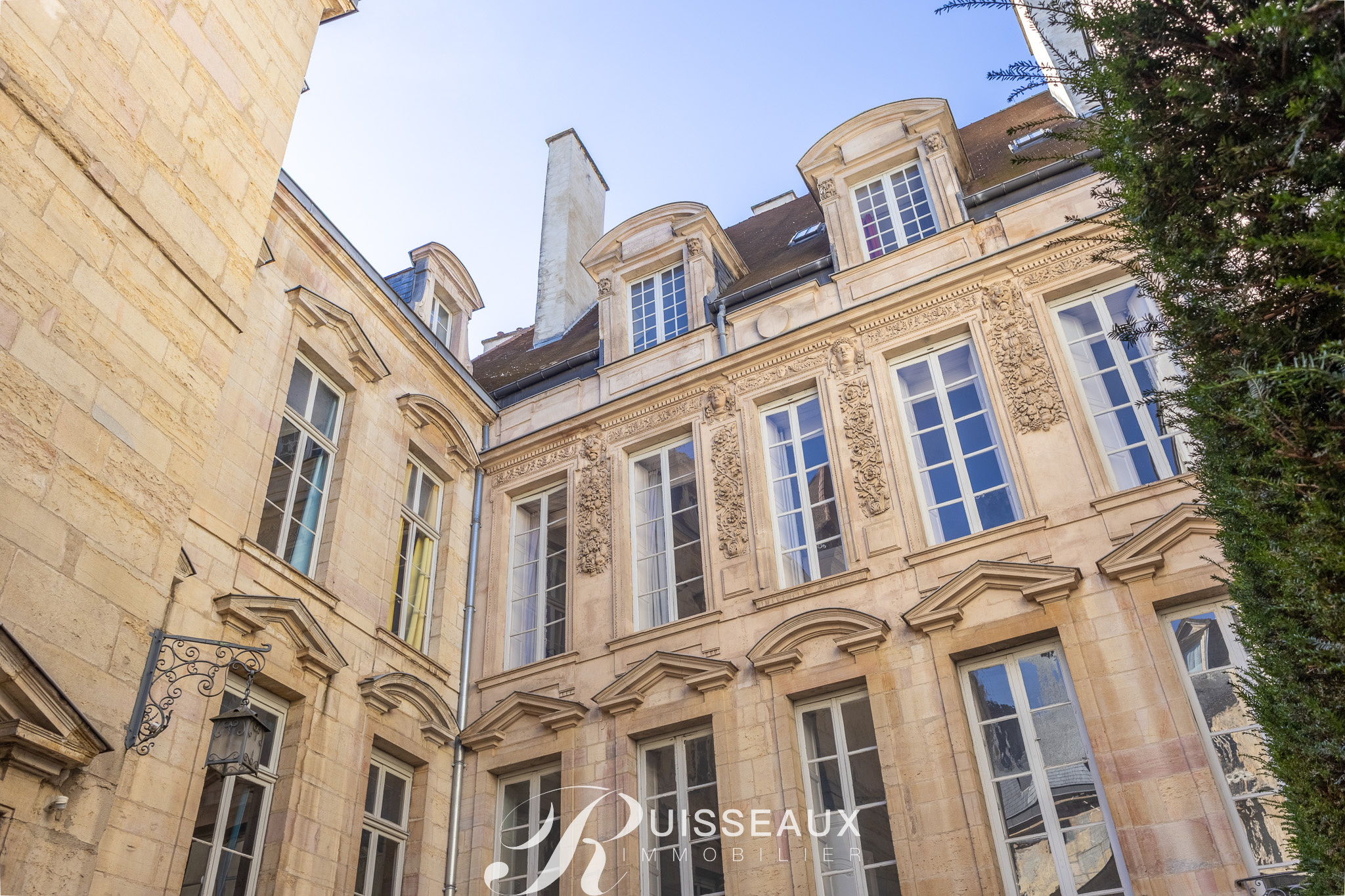 Appartement 4 pièces 98 m² · à Dijon · 98 m² · 399 000 €