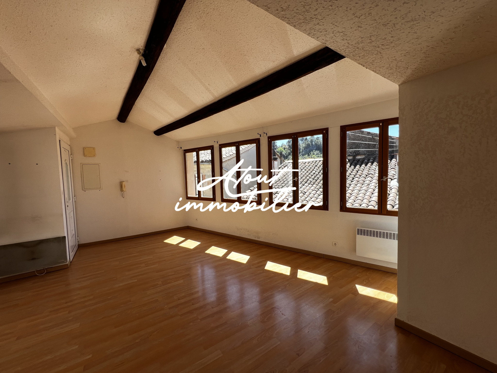 Appartement 3 pièces 63 m² · à Lodève · 63 m² · 65 000 €
