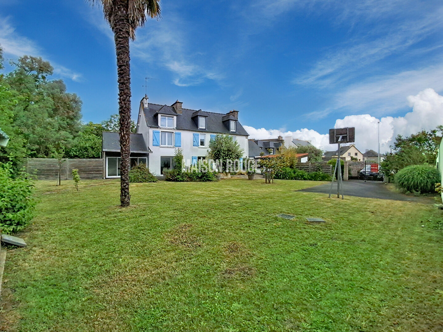 Maison 6 pièces 204 m² · à Yffiniac · 204 m² · 379 440 €