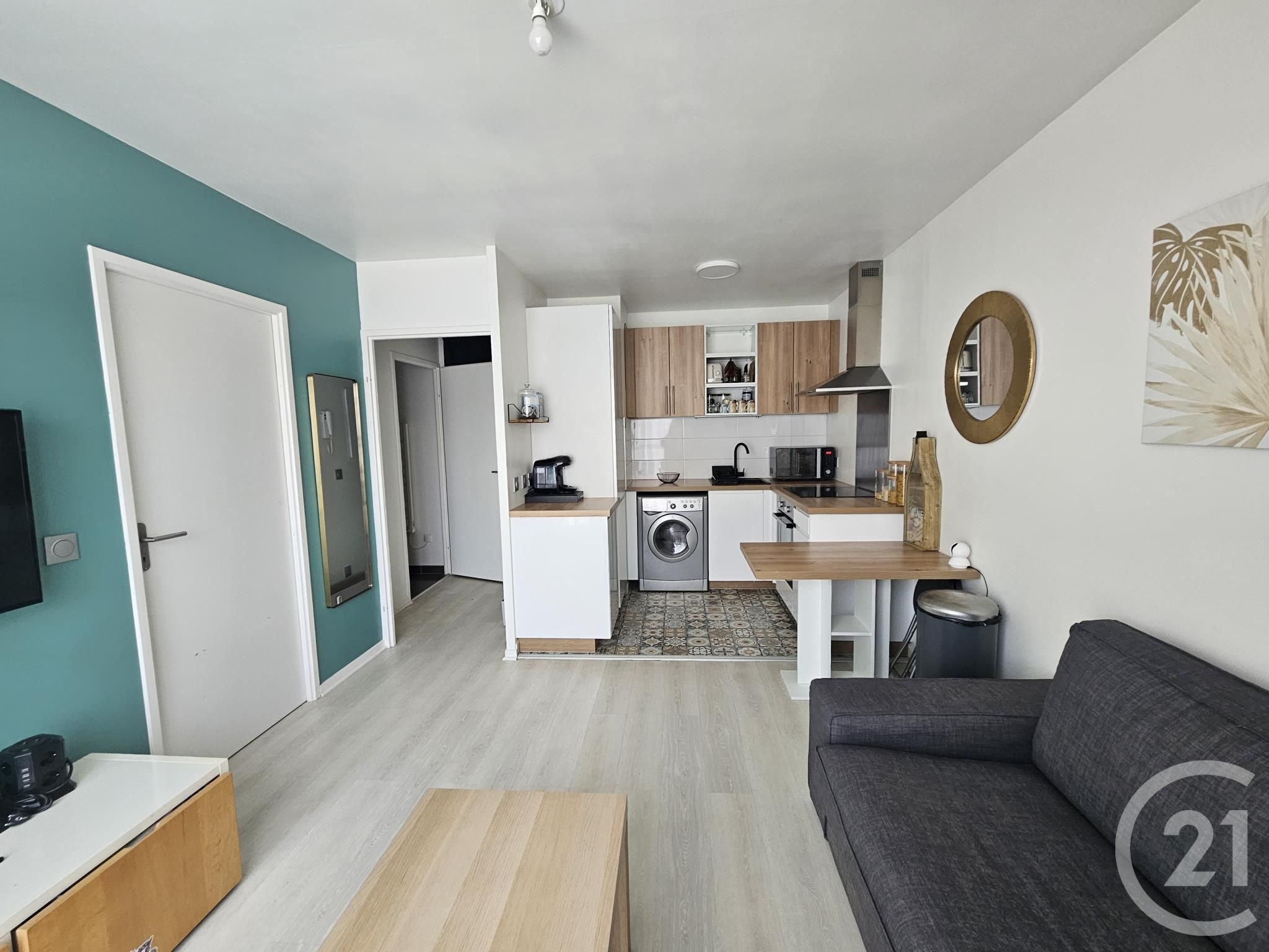 Appartement 2 pièces 30 m² · à Brie Comte Robert · 30 m² · 820 €/mois