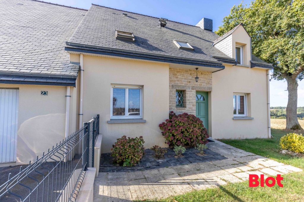 Maison 6 pièces 141 m² · à Chevaigné · 141 m² · 399 000 €
