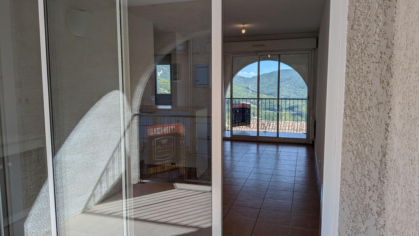 Appartement – BARGEMON VAR PROVENCE-ALPES-COTE-D-AZUR - Vue 4