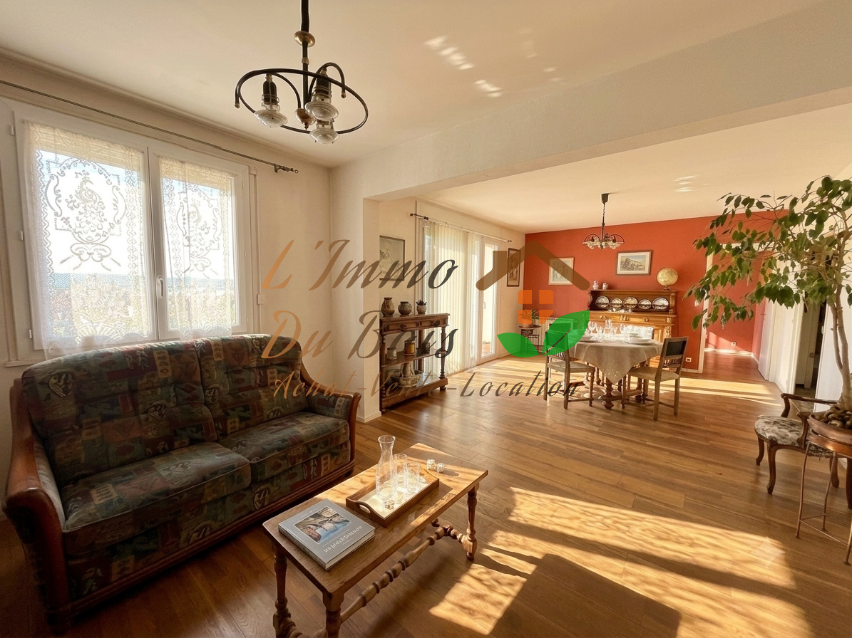 Appartement 5 pièces 104 m² · à Saint-Rambert-d'Albon · 104 m² · 169 000 €