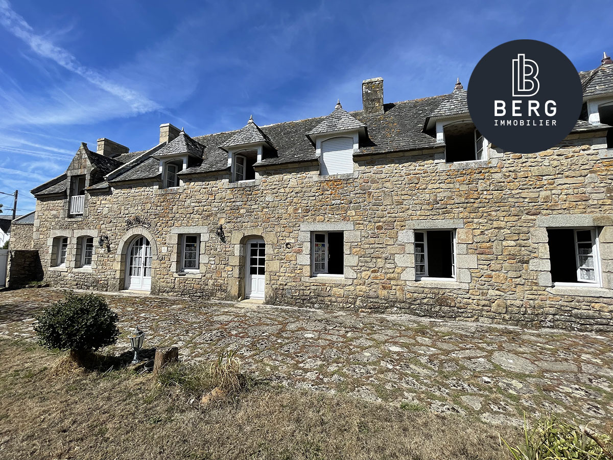 Maison 11 pièces 268 m² · à Ploemel · 268 m² · 599 000 €